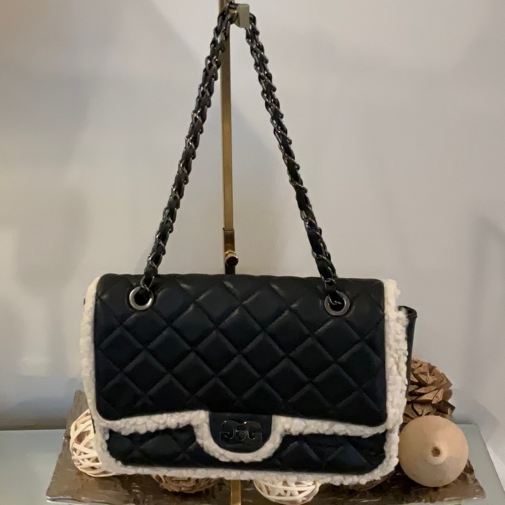 NWT GILDA Paris Quilted Fur Baguette Shoulder Bag